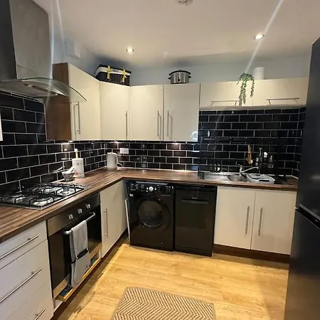 Apartment Stylish With Stunning Views