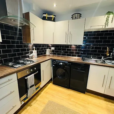 Stylish With Stunning Views * Bristol